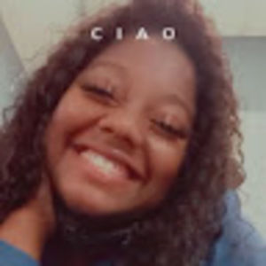 Meet your Posher, Mia